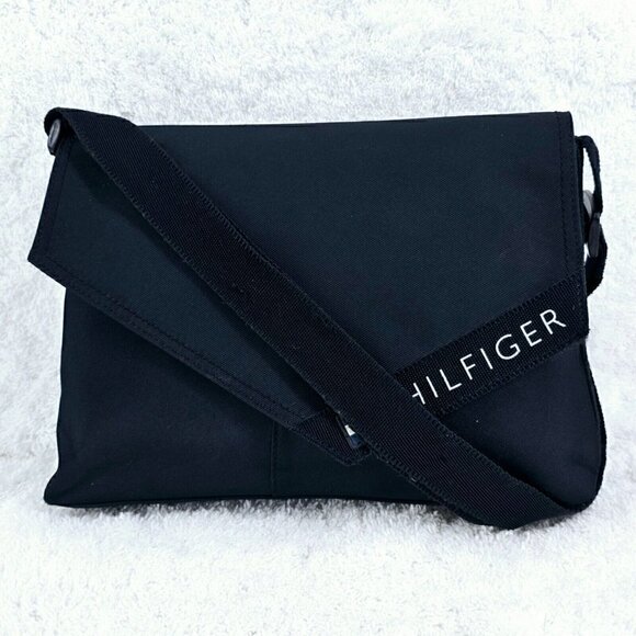 Tommy Hilfiger Black Canvas Spell Out Canvas Messenger Crossbody Shoulder Bag - Picture 10 of 12